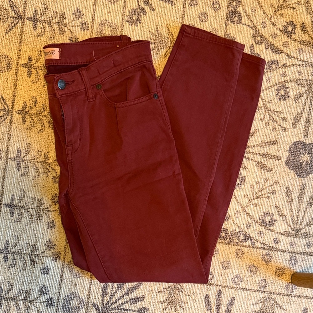 Madewell Women's Skinny Jeans in Burgundy
